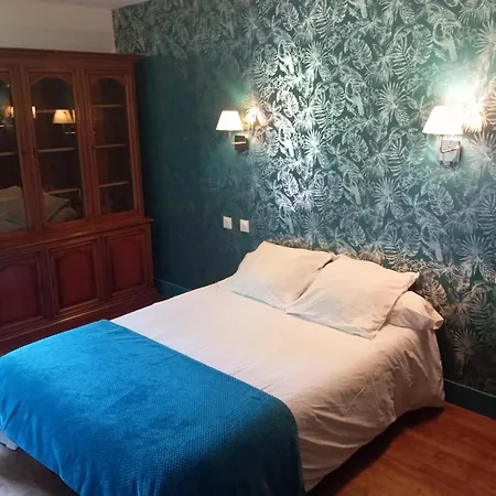 Du Moulin De La Roque Castels