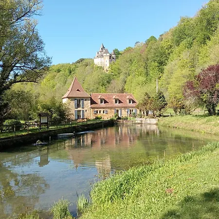 Du Domaine Du Moulin De La Roque Apartamento Castels