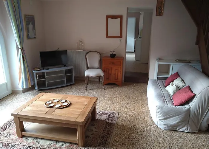 Du Moulin De La Roque Castels