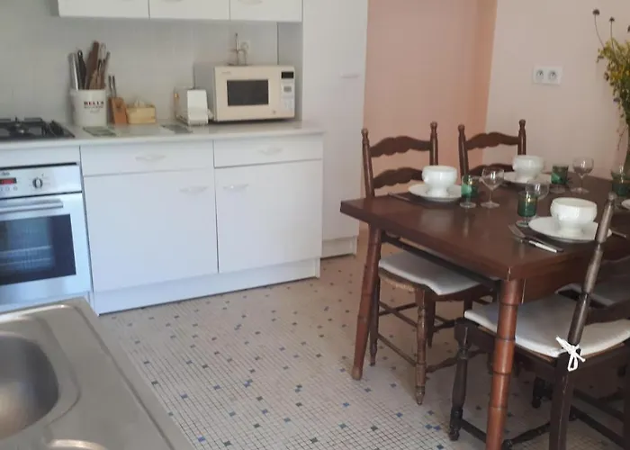 Du Moulin De La Roque